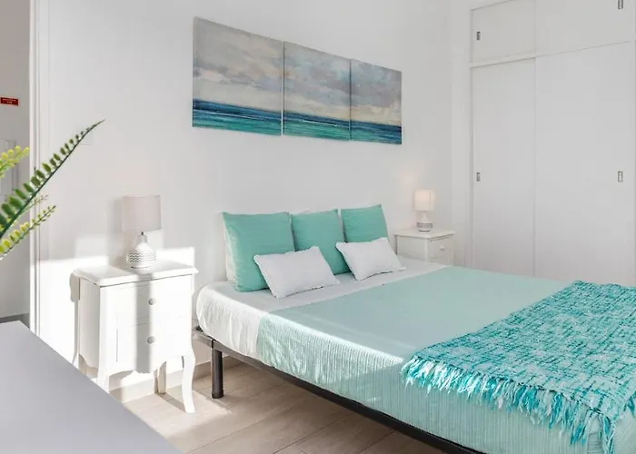 Apartamento Cor Do Mar - Sunny, Clean And Spacious Apartment With Sea View, In Alvor - Very Close Walking Distance To The Beach And Alvor Village