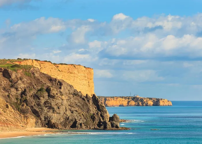 Mariners - Bright And Stylish Apartment - Walk To The Beach