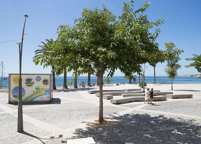 11 Beira Mar - Casas & Papeis