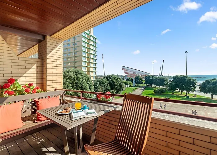 Own Places - Ocean View Apartment