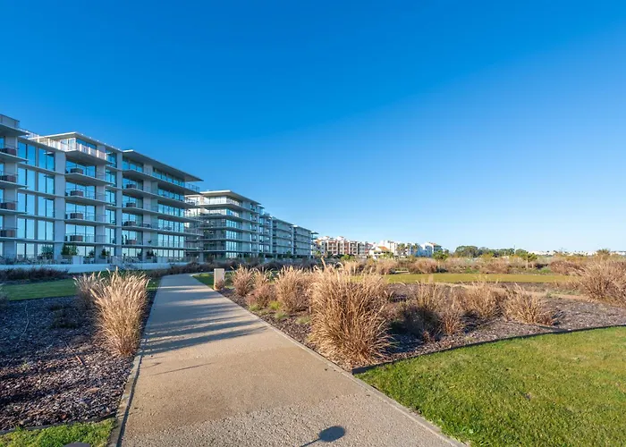 Apartment In The Beautiful Bayline Building - Spa - Pool - Gym - Beach - Pargo By Bedzy
