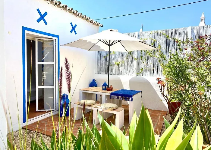 Ferienhaus In Santa Barbara De Nexe