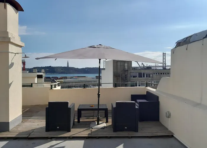 Apartamento sobre o Rio