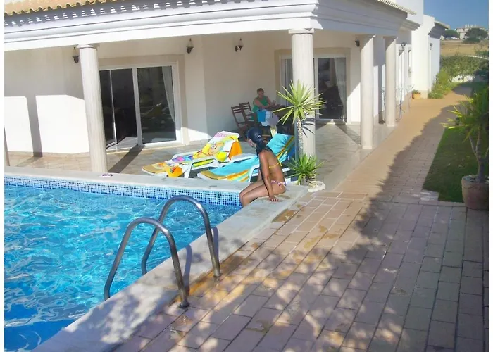 Casa do Mar by Laranjal Rentals
