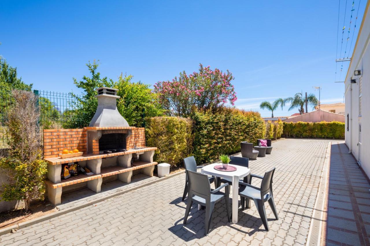 Casa Brito, By Algarveblossom Apartment *