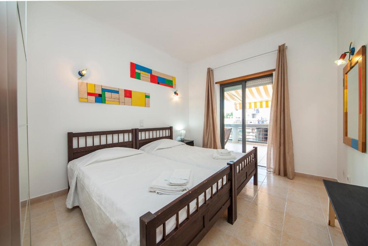 C03 - Avenue Backstreet Flat * Lagos