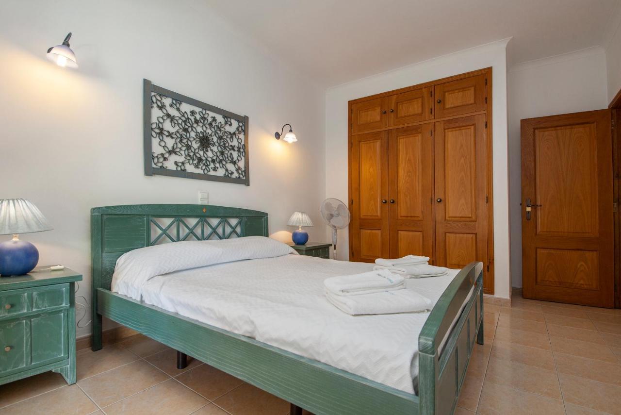 C03 - Avenue Backstreet Flat Apartment *