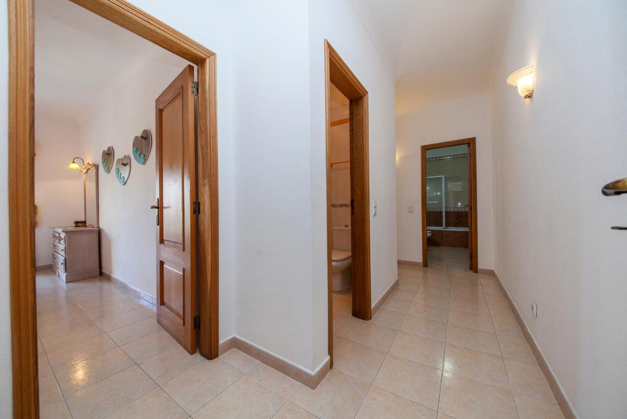 C03 - Avenue Backstreet Flat Apartment *