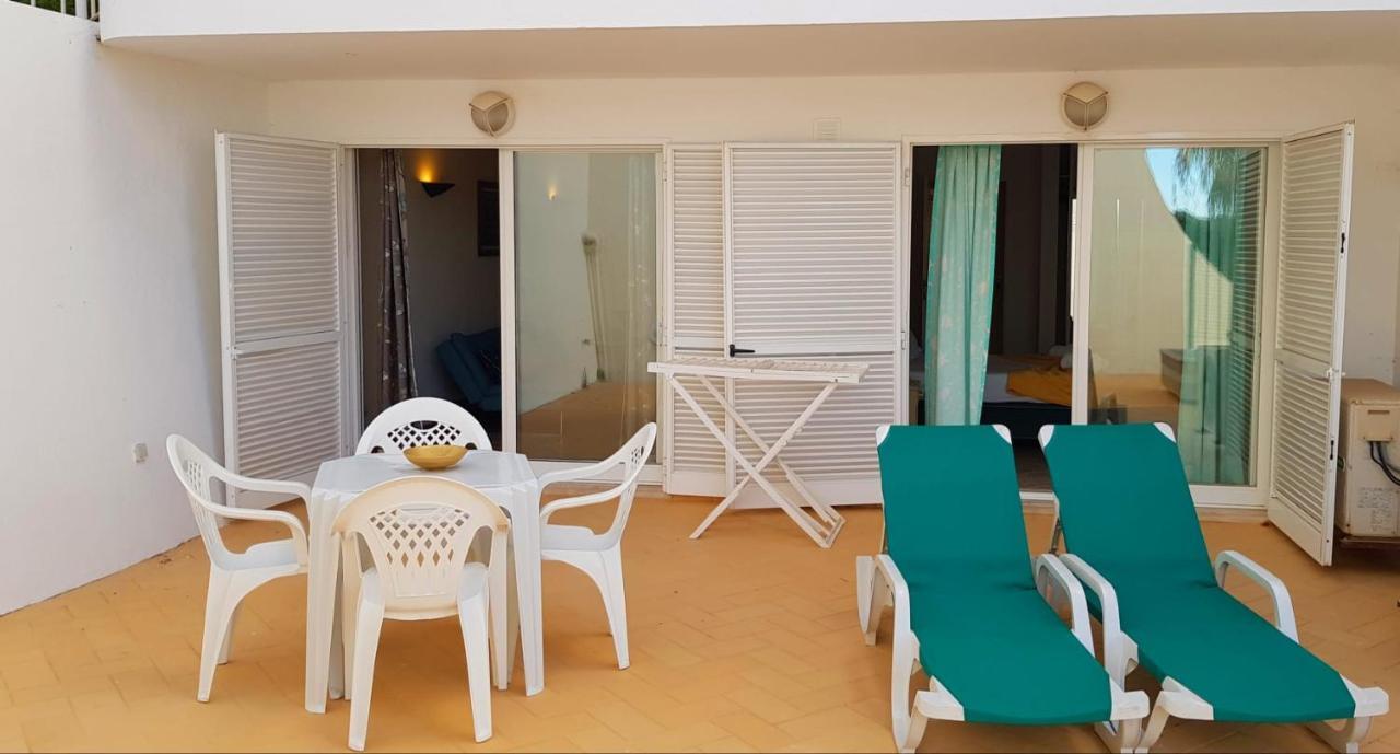 Oura Sunset Apartamento