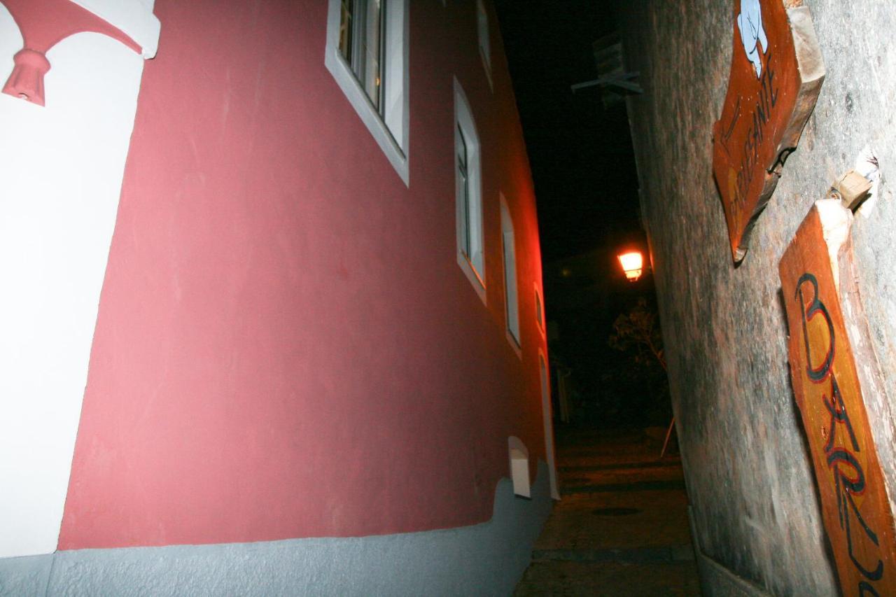 Casa Dos Batalim Bed and breakfast