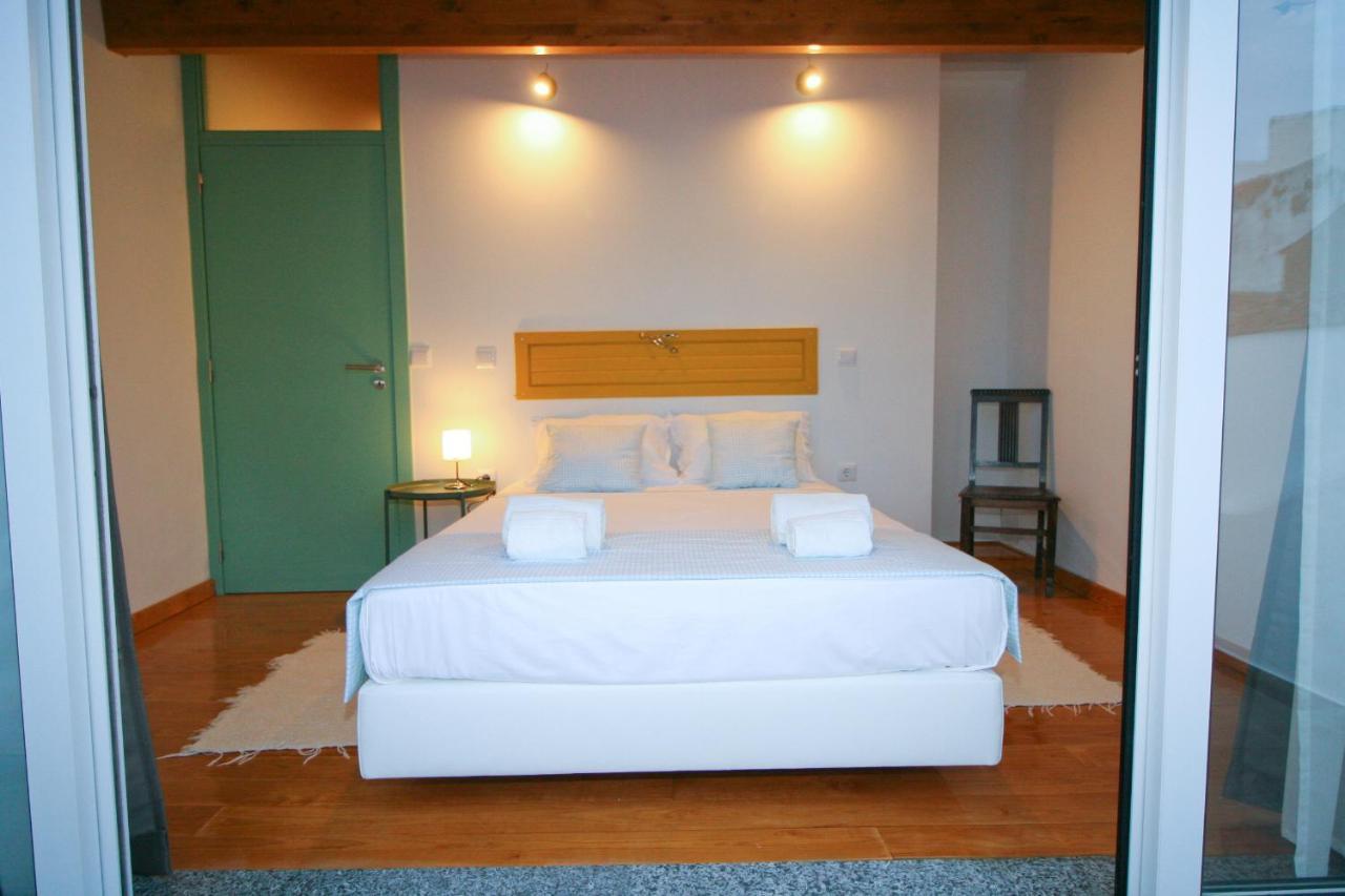 Casa Dos Batalim Bed and breakfast