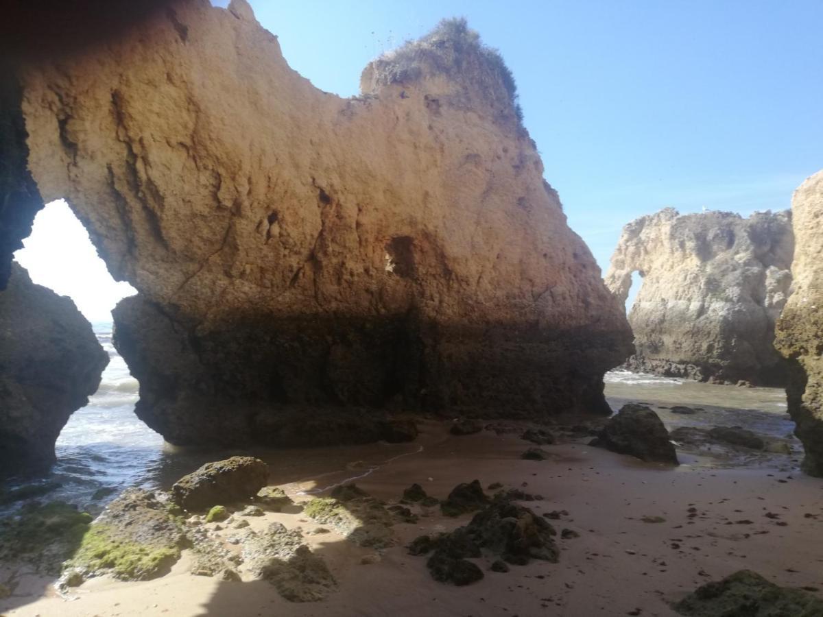 Rocha Praia Mar Beach Front Line Bay * Portimao