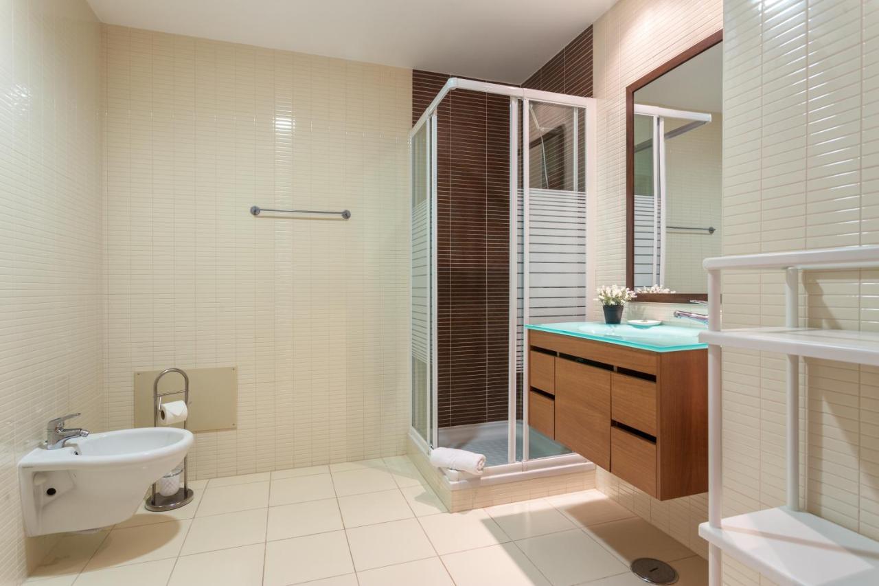 Apartment Privilege Ciboulette With Rooftop Pool, Village Marina - *