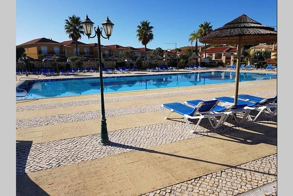 Luxury With Free Use Of Pool, Gym And Apartment Lagos