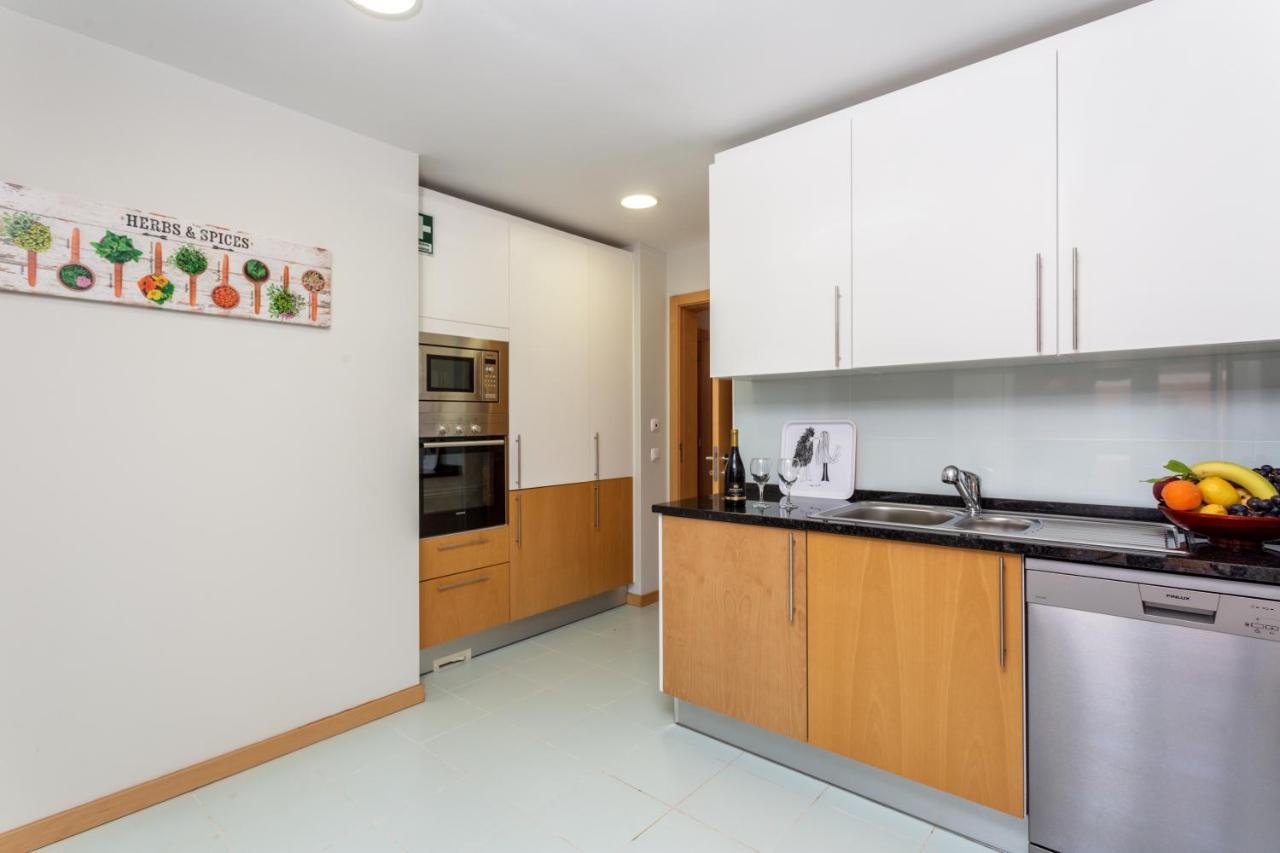 Apartment Privilege Folha De Louro With Rooftop Pool, Village Marina - Olhao