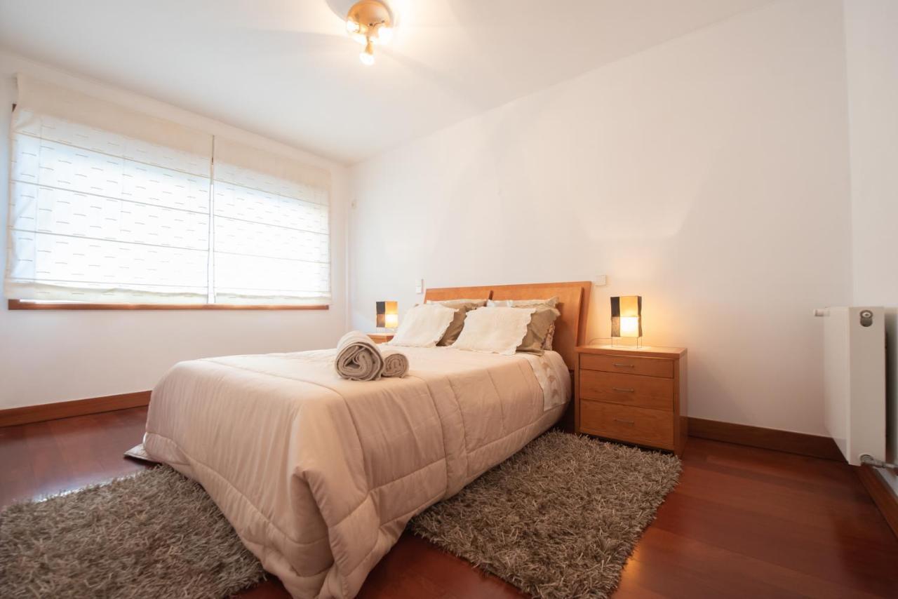 Apartment Em Com Piscina