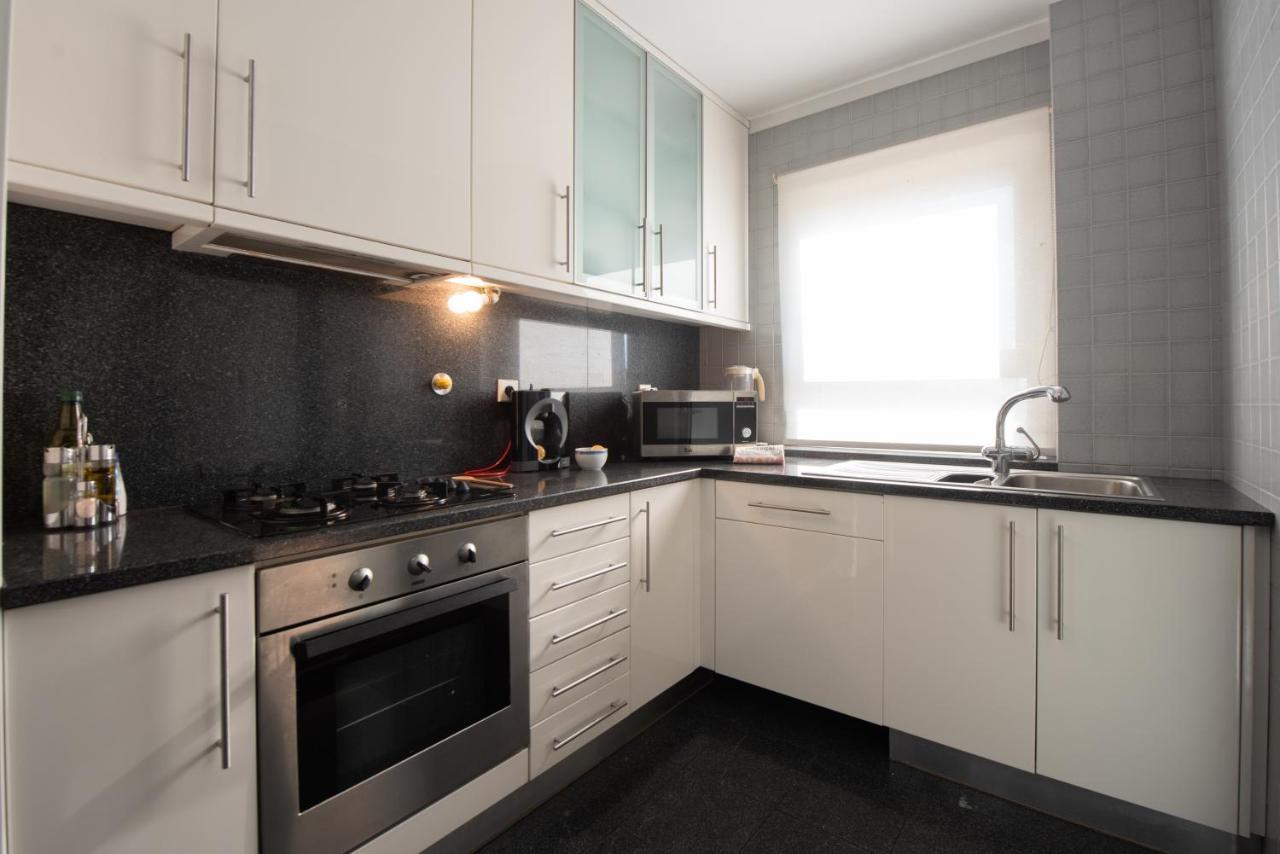 Apartment Em Com Piscina