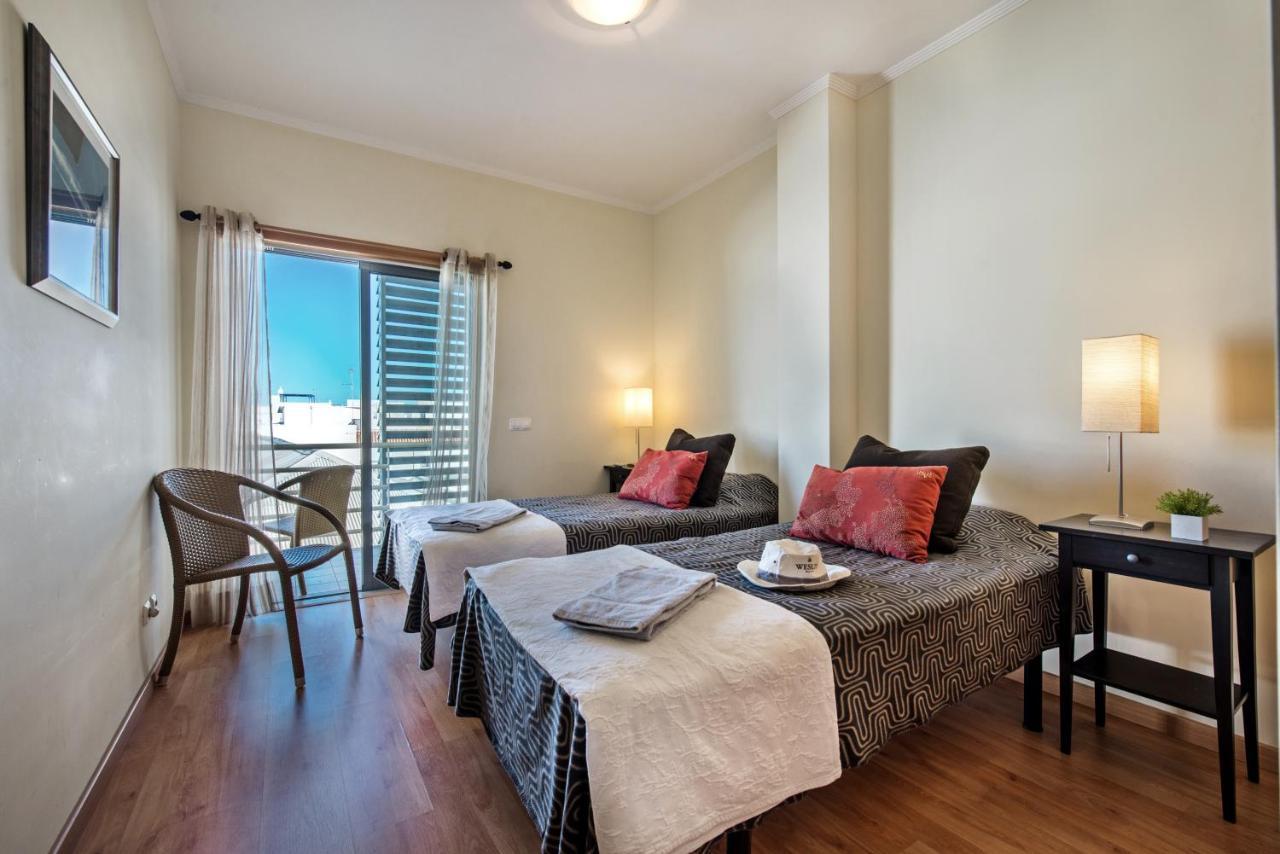 Flora Apartment *