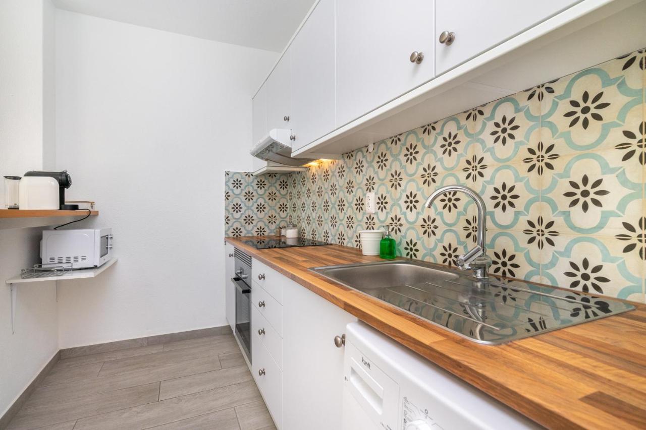 Cor Do Mar - Sunny, Clean And Spacious With Sea View, In - Very Close Walking Distance To The And Village Appartement *