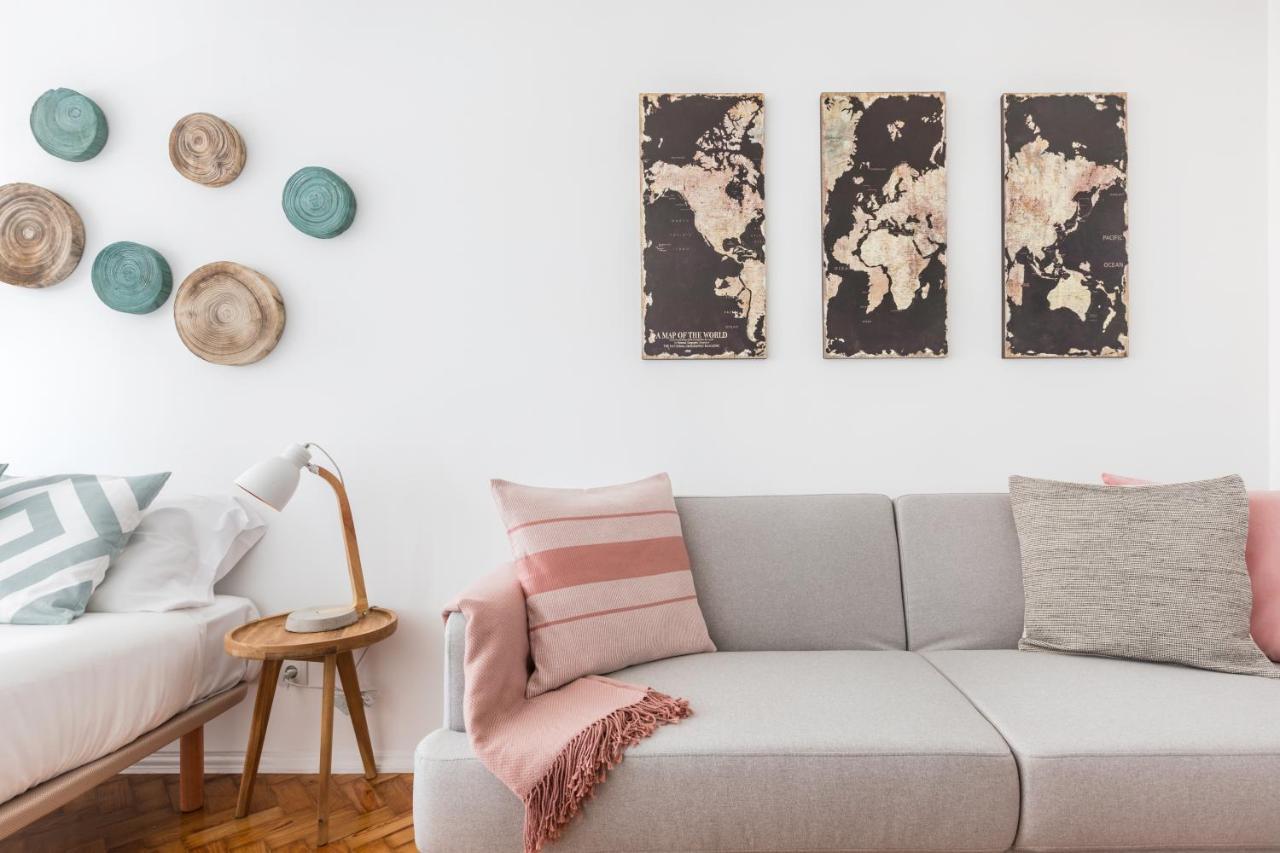Apartamento Stroll To Coffee Shops Near A Renovated Hillside In Graca