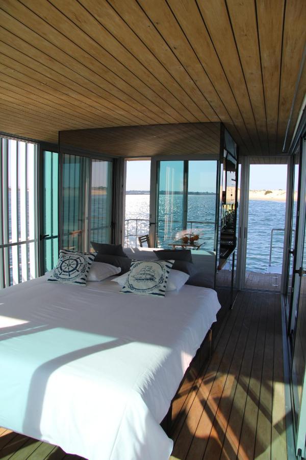 Barco Casa Fuzeta Botel