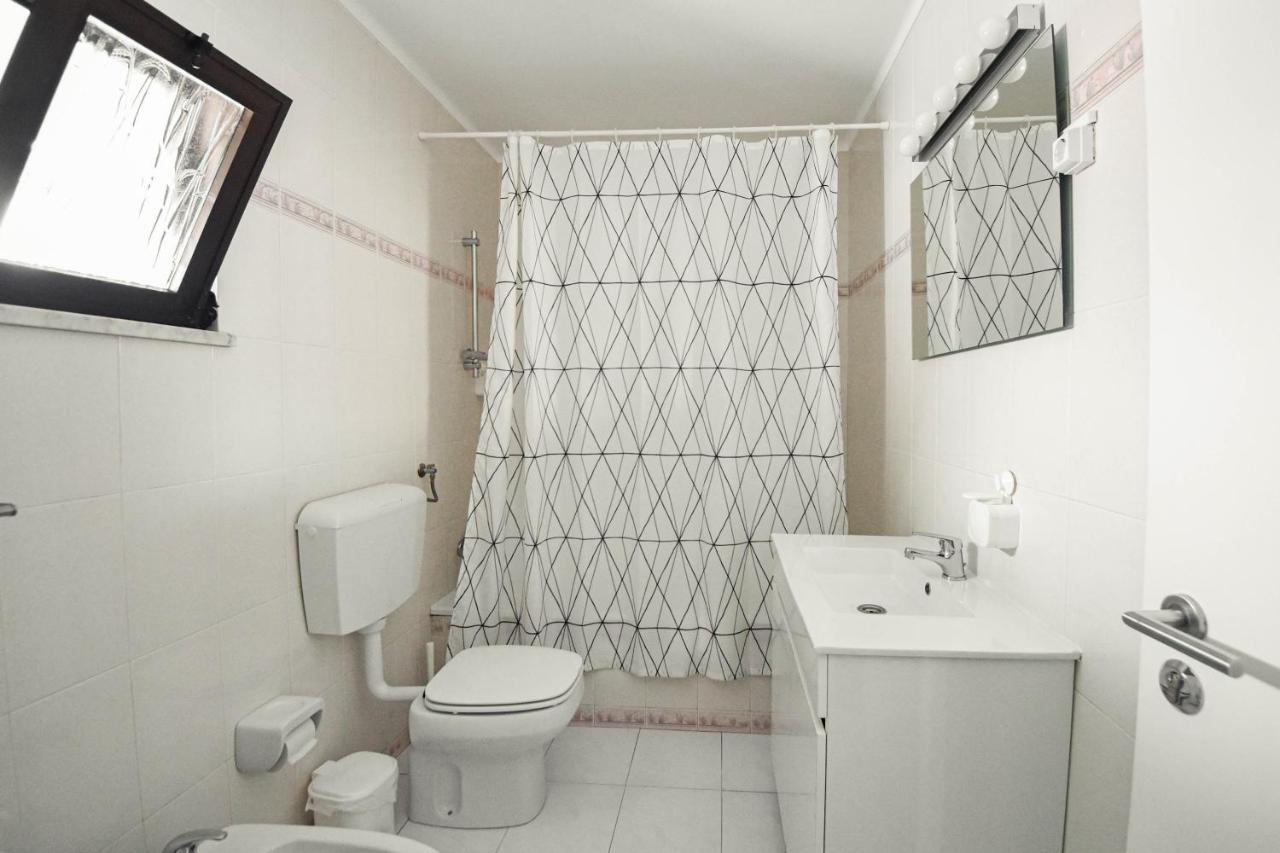 Blue Door Bed & Breakfast 3*