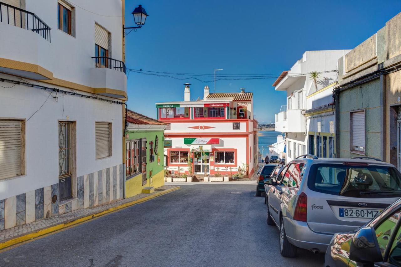 Apartment Casa Sunset - Beautiful In The Centre Of With Roof Terrace Alvor