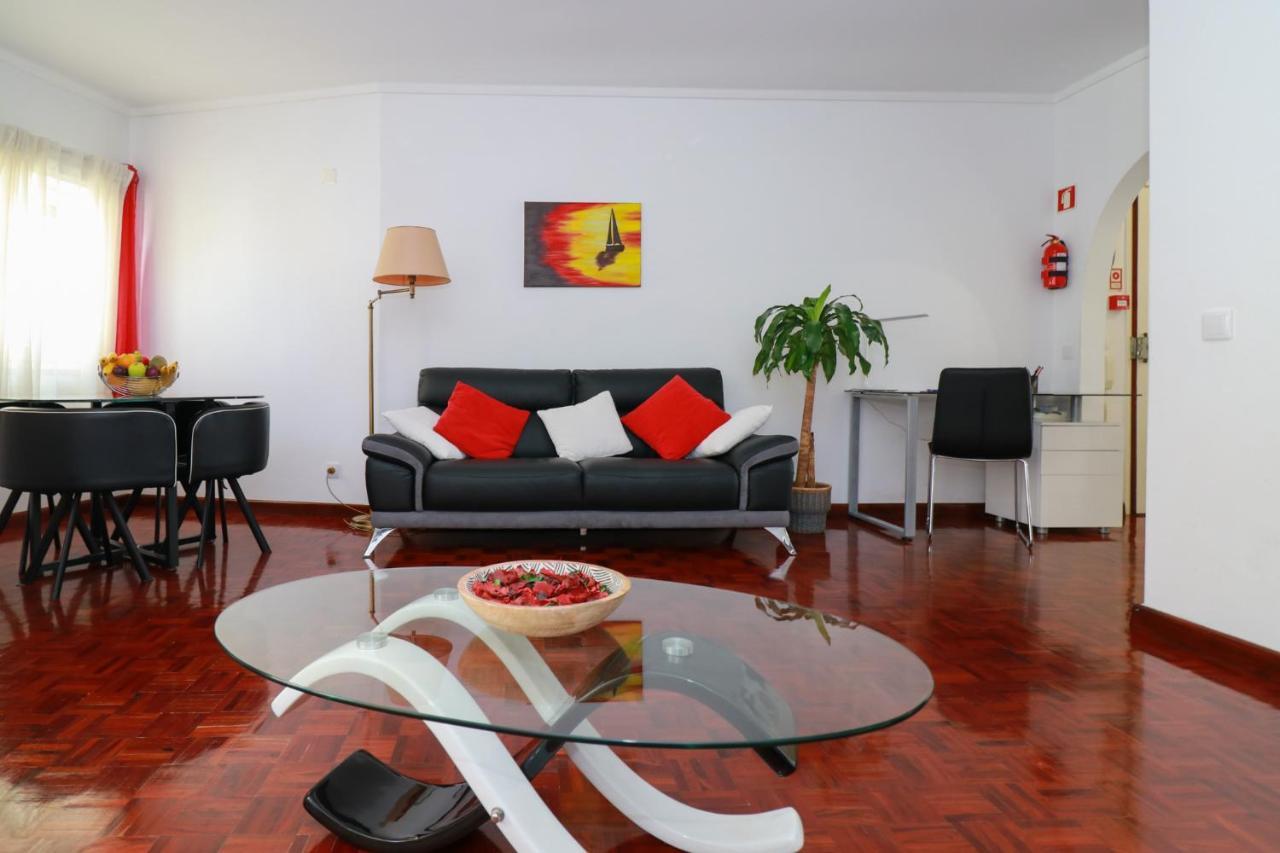 Flats Apartment *