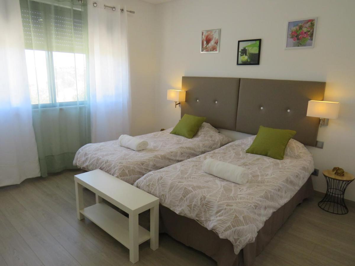Ria Alvor- Swimming Pool & Jacuzzi *