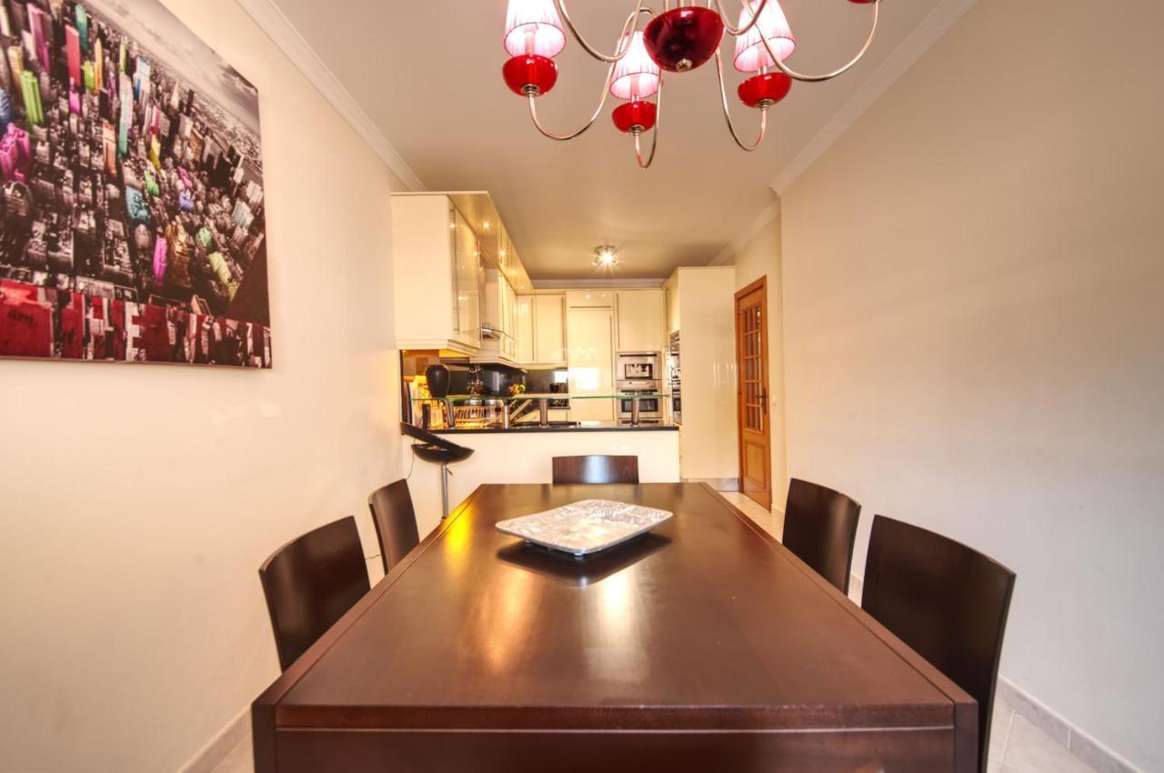 Villa: Private Pool Retreat Holiday home Albufeira