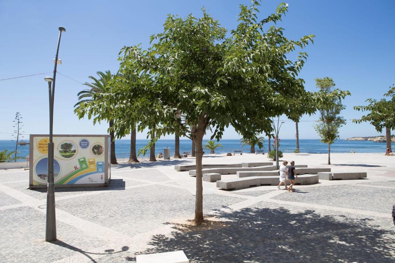 11 Beira Mar - Casas & Papeis * Armacao de Pera