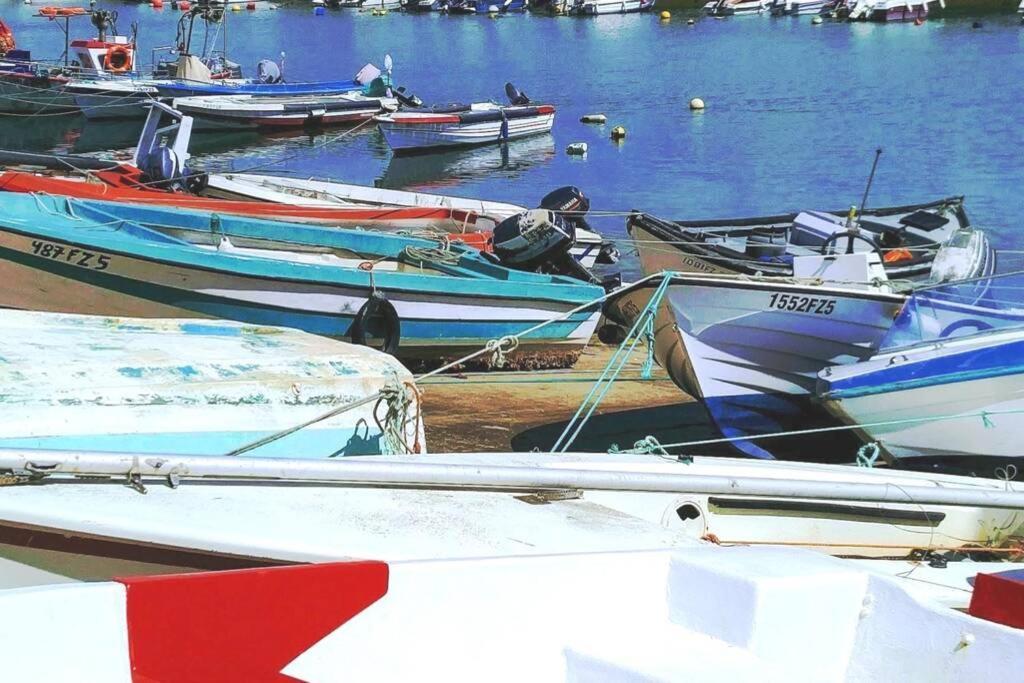 Casa Pombalinho, An Old Fisherman