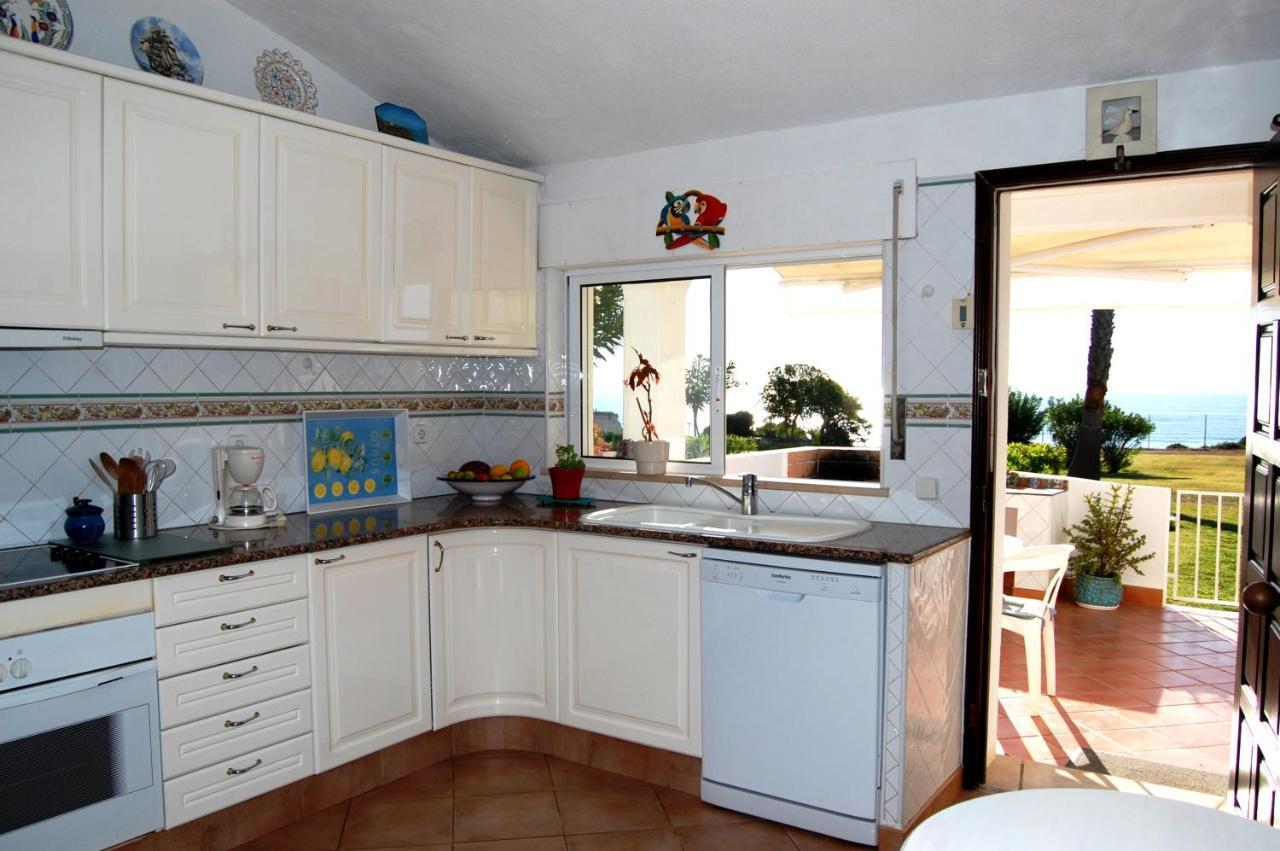 Villa Ocean Facing At Senhora Da Rocha