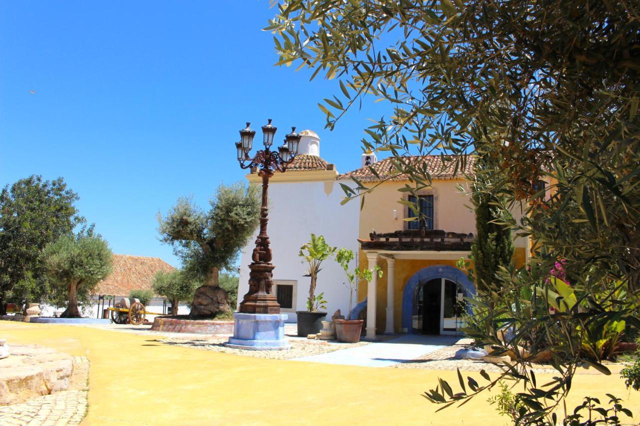 Hotel De Charme Capela Das Artes Armacao de Pera