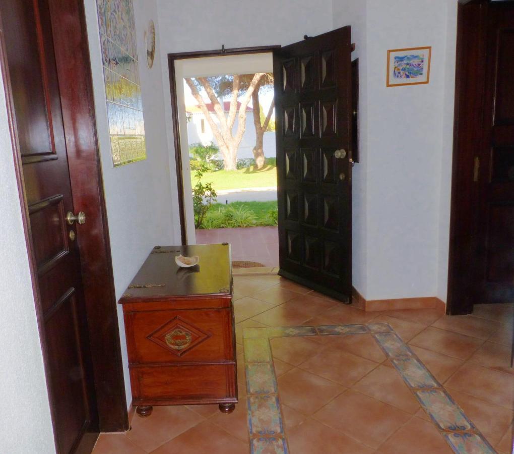 Villa Ocean Facing At Senhora Da Rocha *
