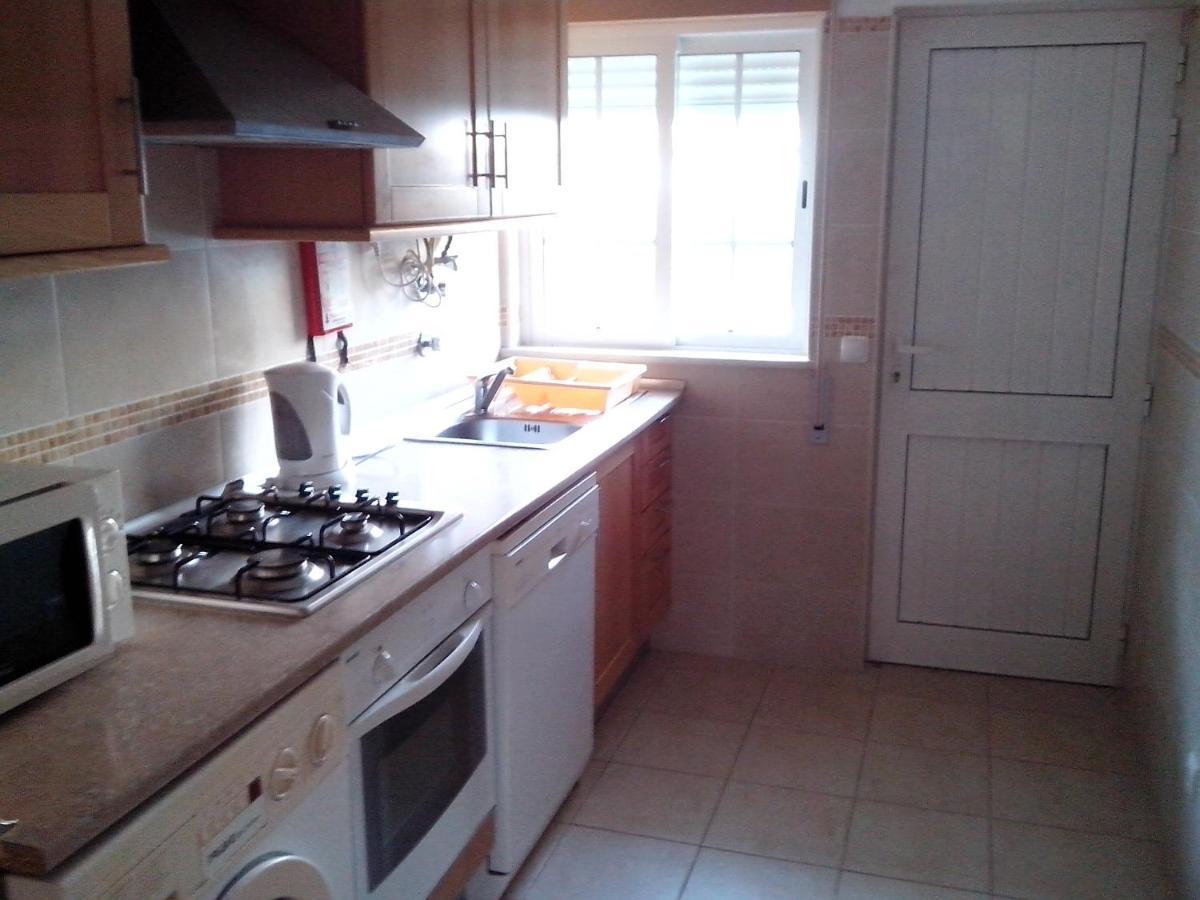 1 Bedroom 5 Min. From Falesia And Close To Center! E Albufeira