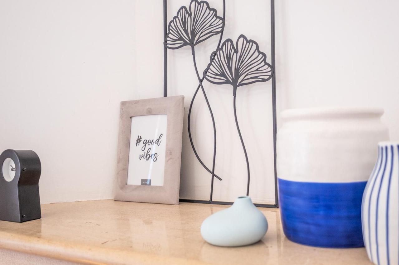 Appartement #049 Lemon By Holidays *