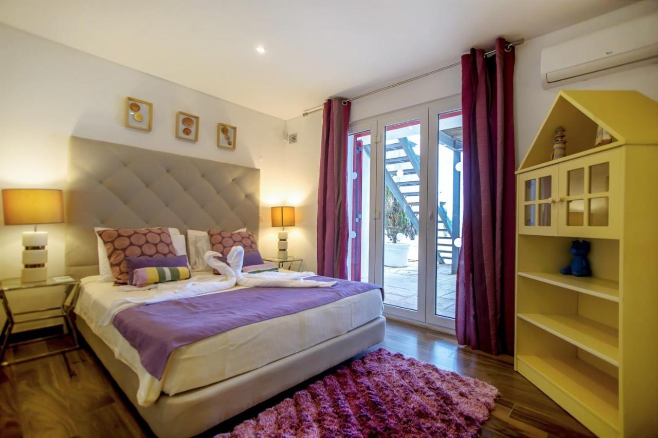Villa Beachfront De La Private Pool&jacuzzi, Private Path Albufeira