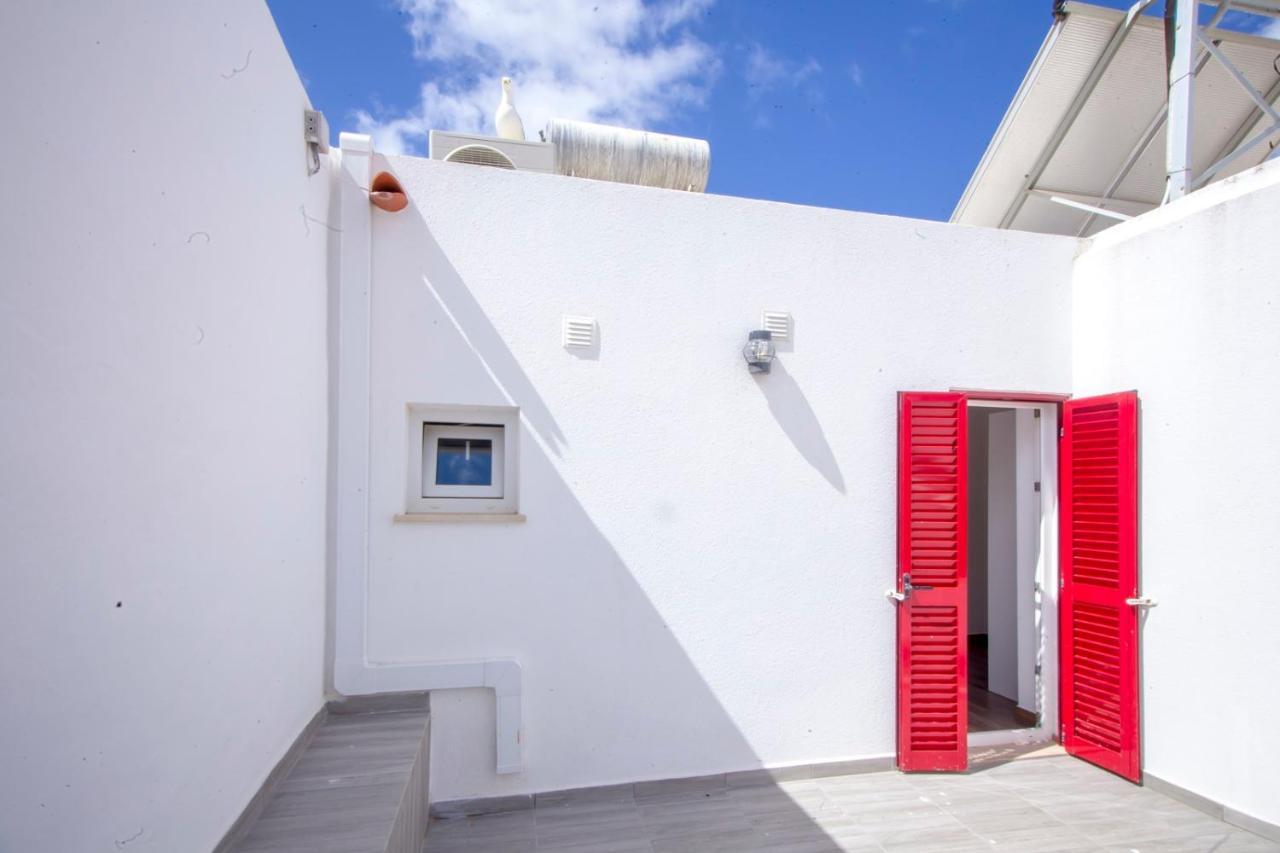 Beachfront De La Private Pool&jacuzzi, Private Path Villa Albufeira
