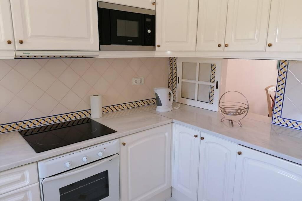 Luxury Modern T2 Ocean View - Free Parking - Pool * Alvor