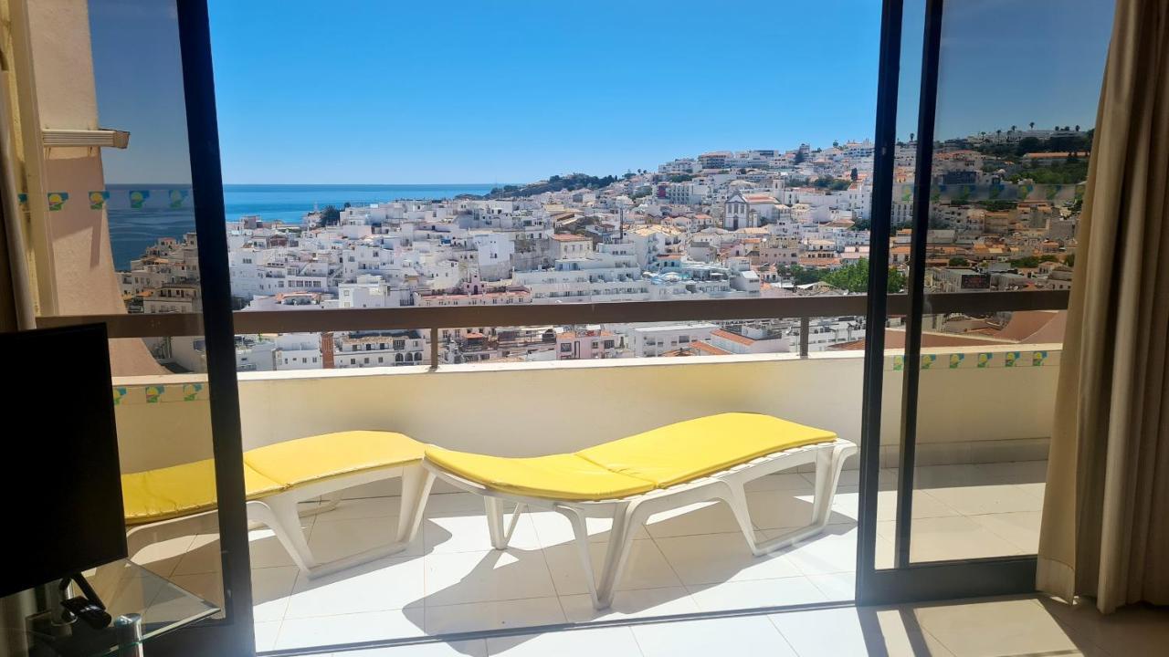 Albufeira, Sea And Old Town View Apartment