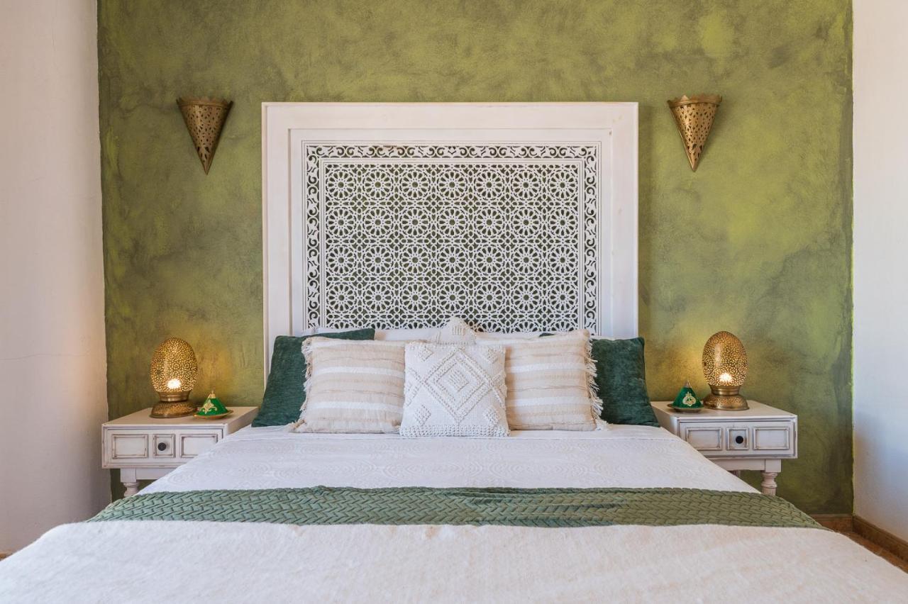 Gale Sun - Luxury, 5bed With Free Wifi, Ac, Private Pool, 5 Min From The Villa Guia (Faro)