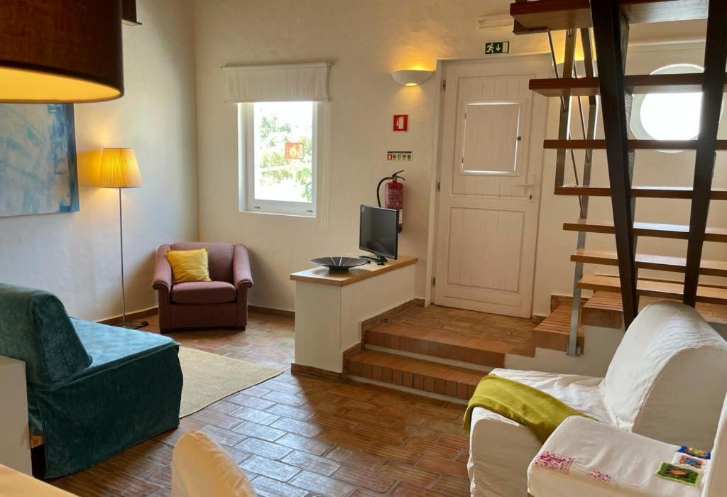 Casas Do Moinho - Turismo De Aldeia Guest house Odeceixe
