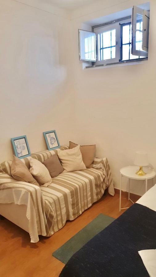 Bed & Breakfast Lanui Vintage Sintra