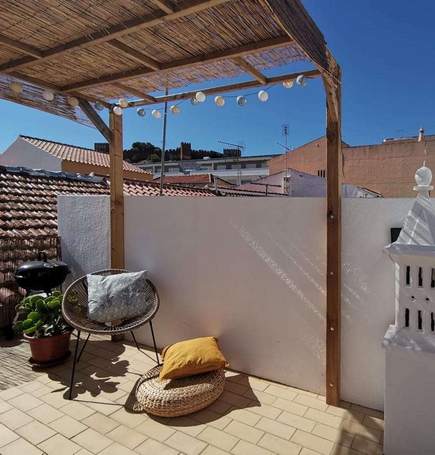 Algarve House, Sun, Terrace, Views And Barbecue *