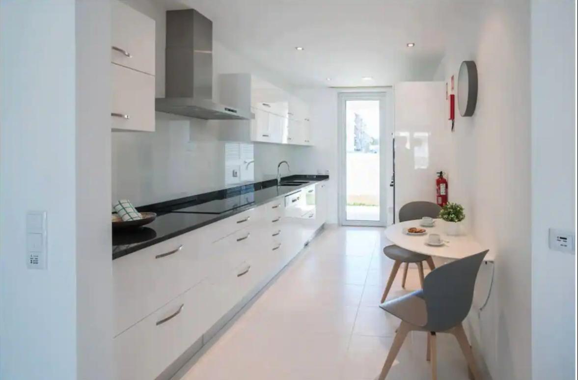 Zentuni Ocean Front Apartment *