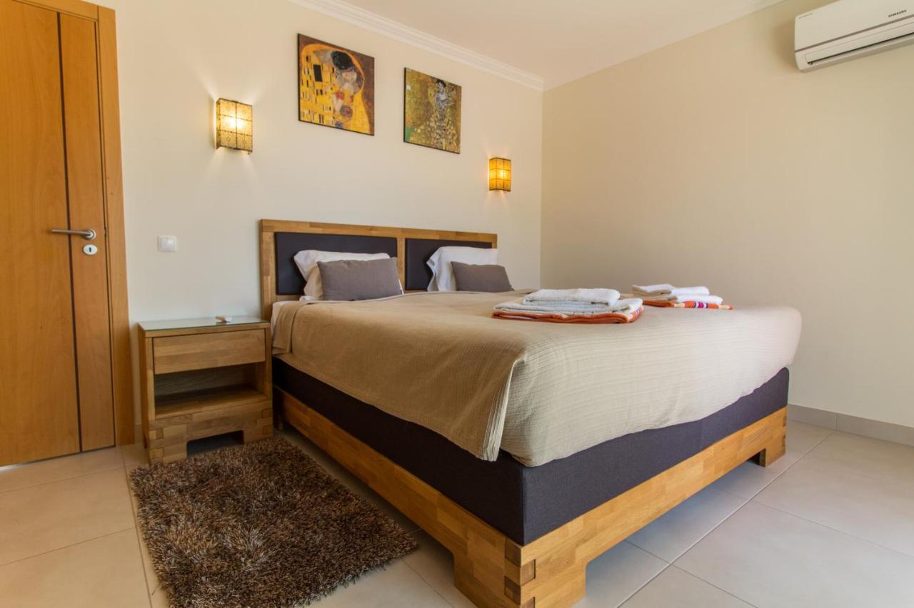 Cliff-top Townhouse With Stunning Ocean Views Apartment Carvoeiro (Lagoa)