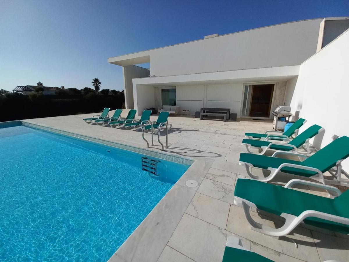 Casa Dos Patios Villa *