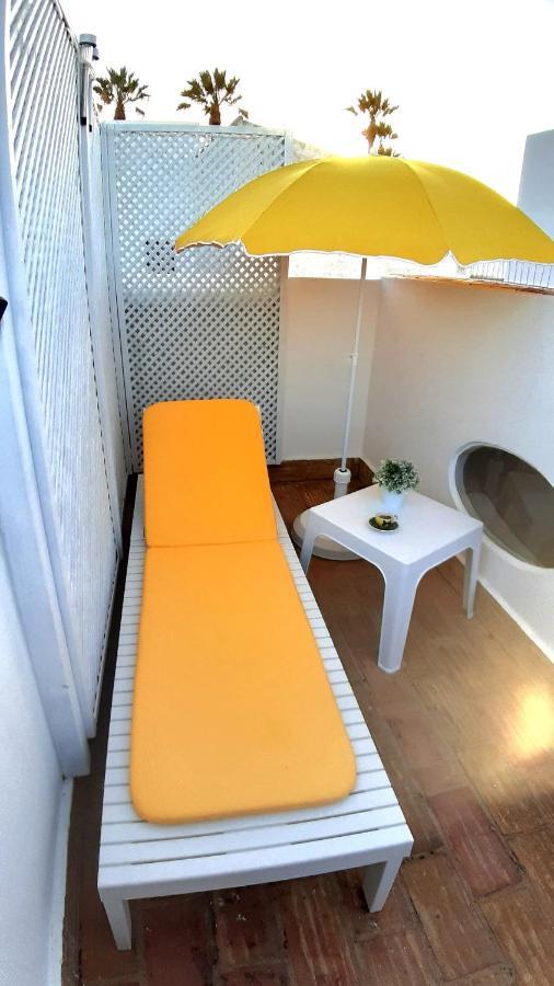 Walls Rooftop Terrace Duplex @ Citycenter & Lagos