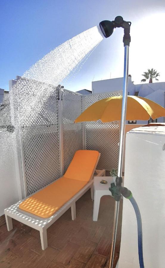 Apartment Walls Rooftop Terrace Duplex @ Citycenter & Lagos